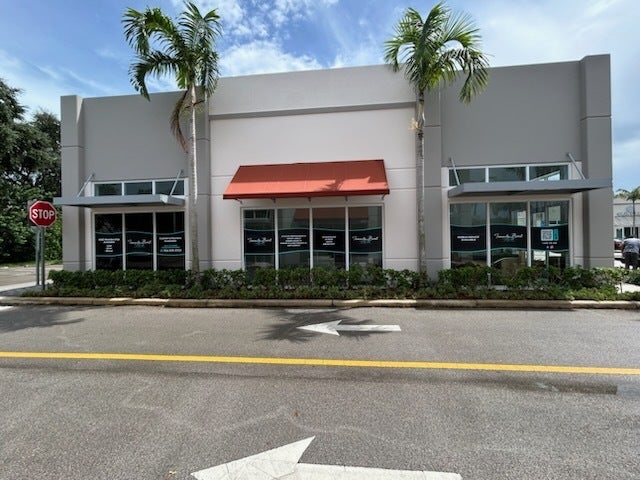 Transform Your Space with Custom Window Graphics!