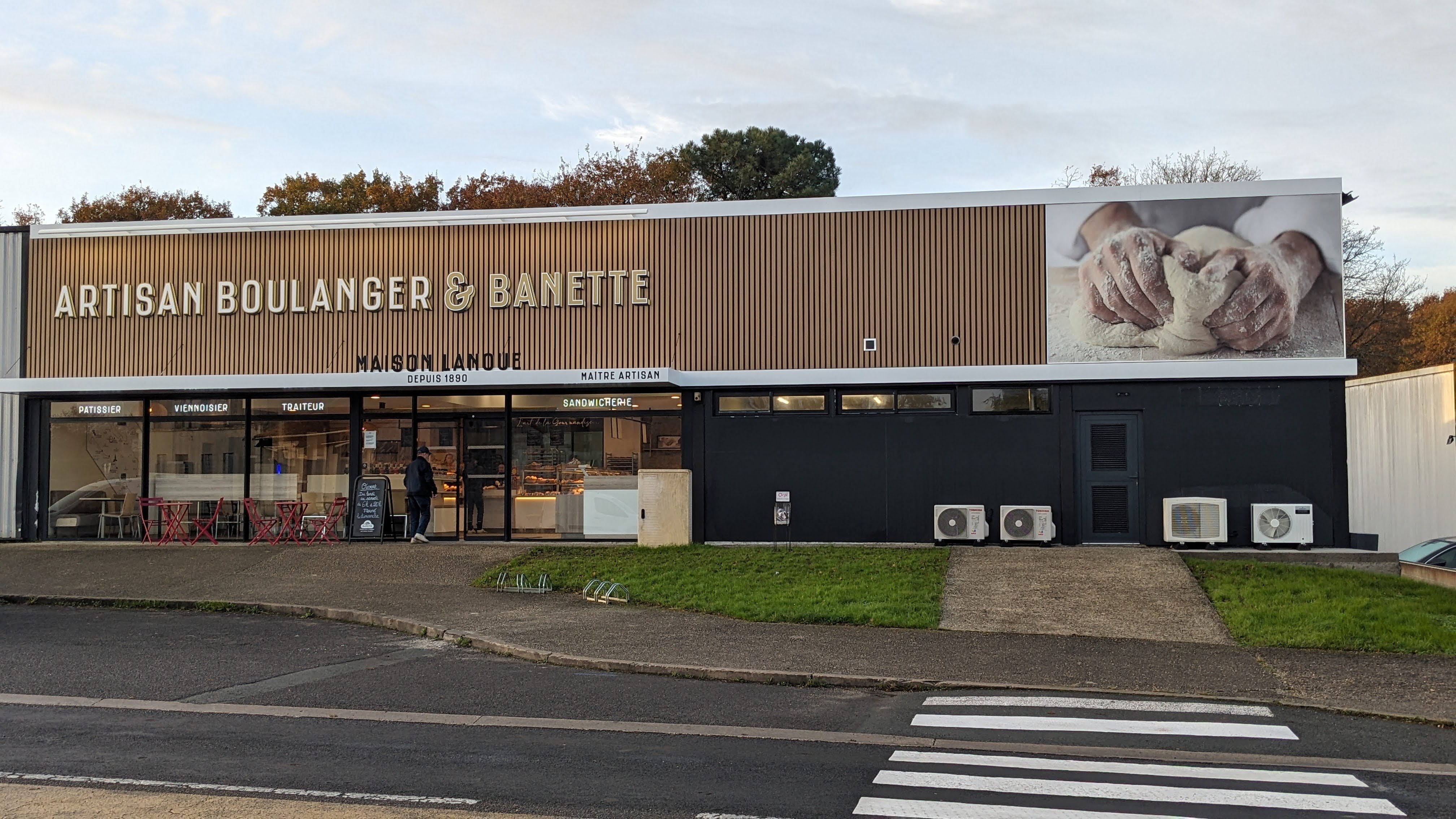 BOULANGERIE LANOUE - ENSEIGNES EXTERIEURES