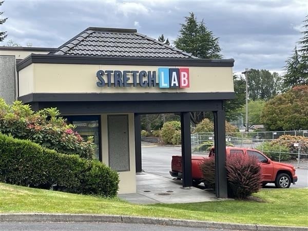 StretchLab Opens in Bellevue, WA - Custom Illuminated Storefront Sign Marks the Spot!