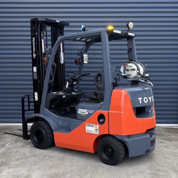 Used Toyota Compact LPG Forklift #W262