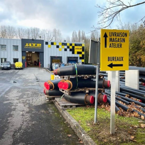 Nouvelle enseigne sur mesure et signalétique percutante pour SLTP !