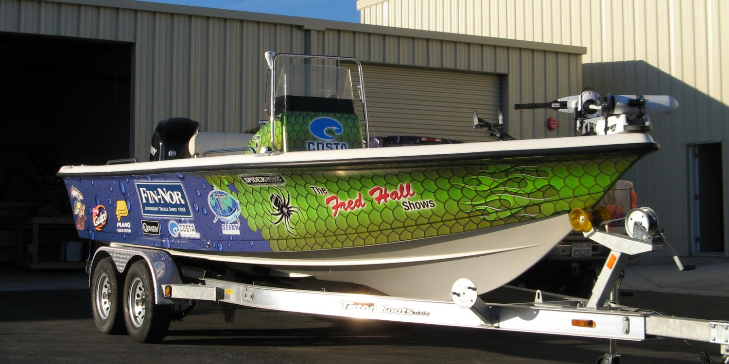 Boat Wraps & Graphics