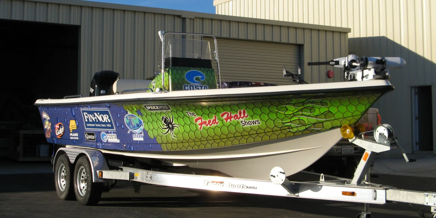 Boat Wraps & Graphics