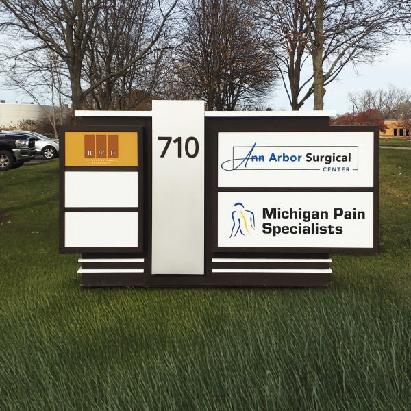Ann Arbor Surgical Center Monument Sign
