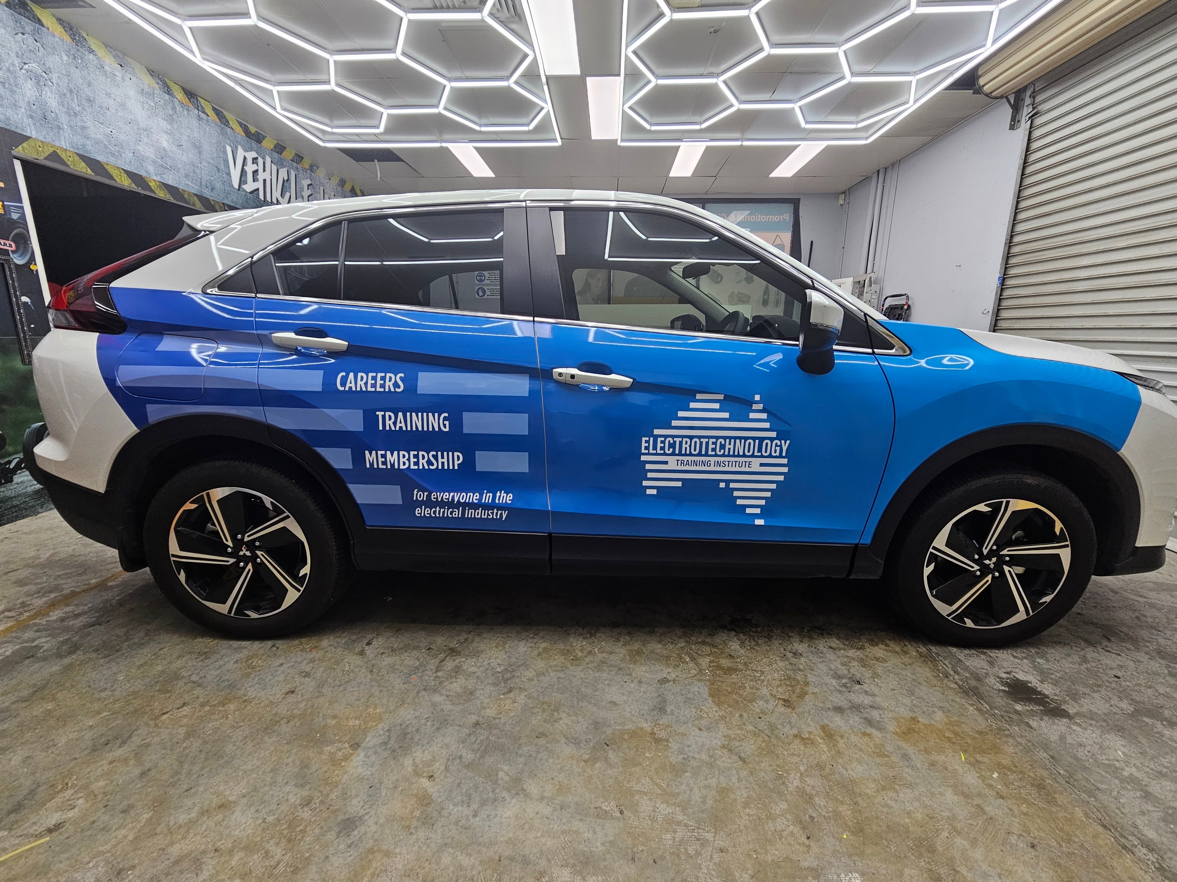 Some Recent Vehicles Graphics