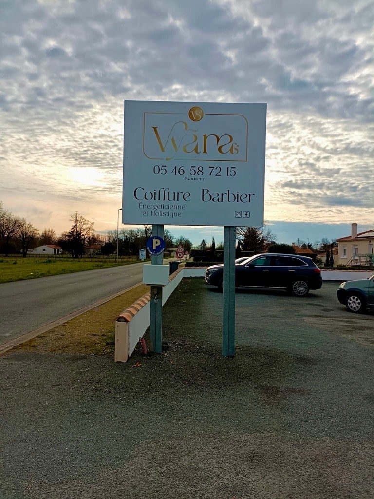 enseigne lettres découpées
