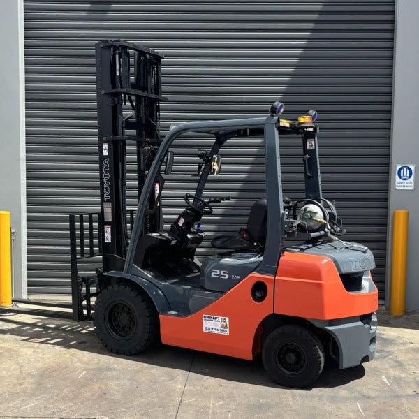 Used Toyota LPG Forklift #2197