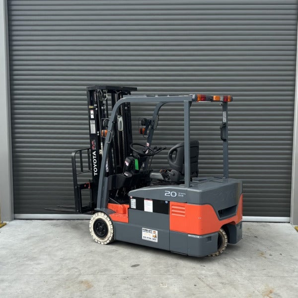 Used Toyota Electric Forklift #2152