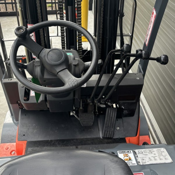 Used Toyota Electric Forklift #2152