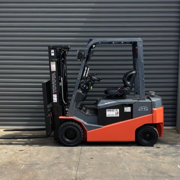 Forklift Clearance Centre - Servicing