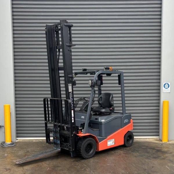 Used Toyota Electric Forklift #2094