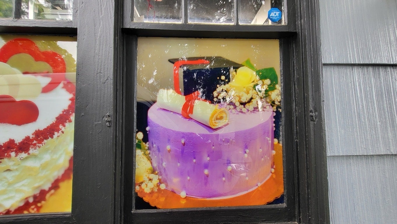 Custom Signs - Window Graphics that Grabs Your Appetite - Chatpata, Redmond, WA