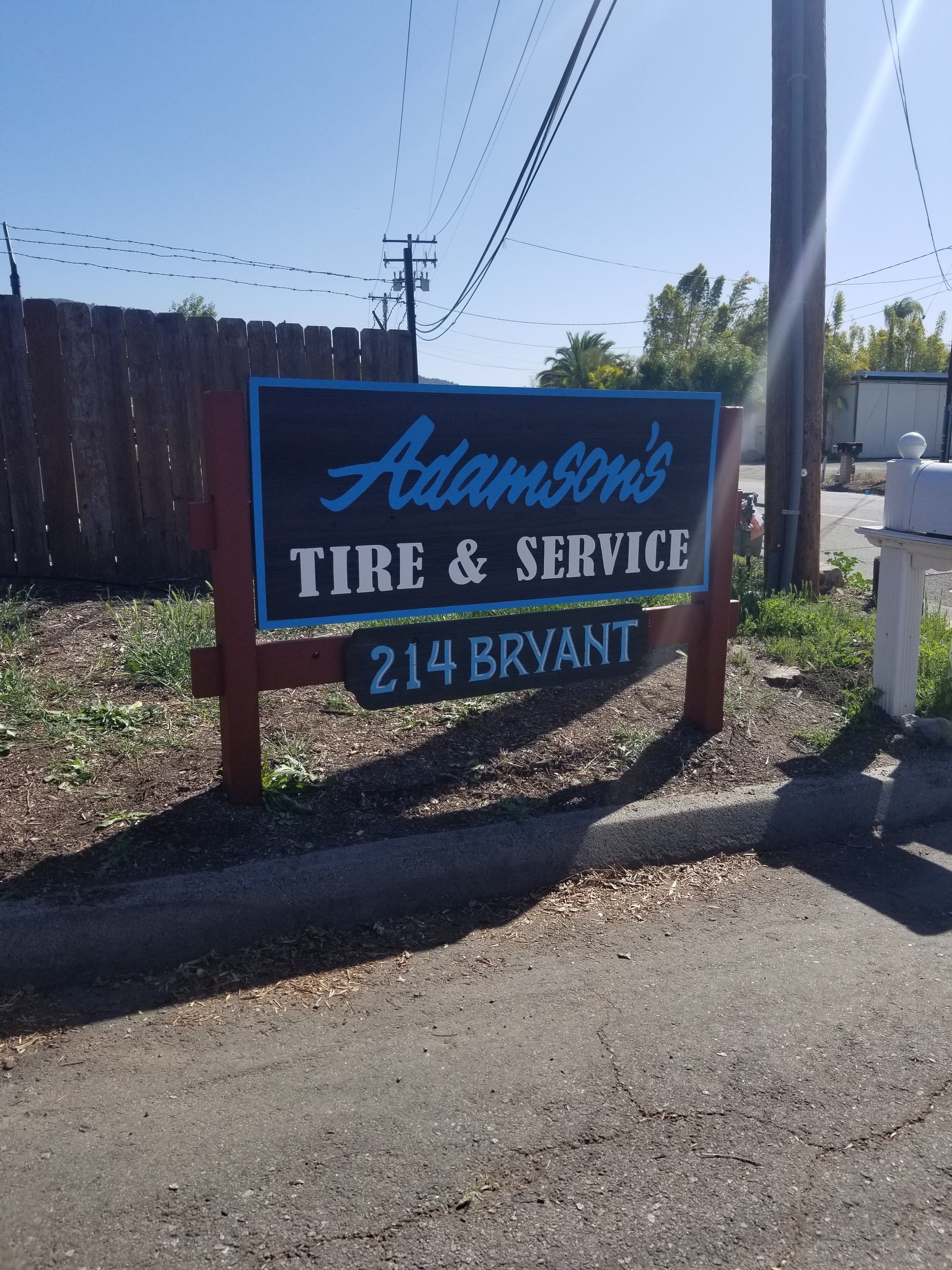 Custom Outdoor Signs for Business