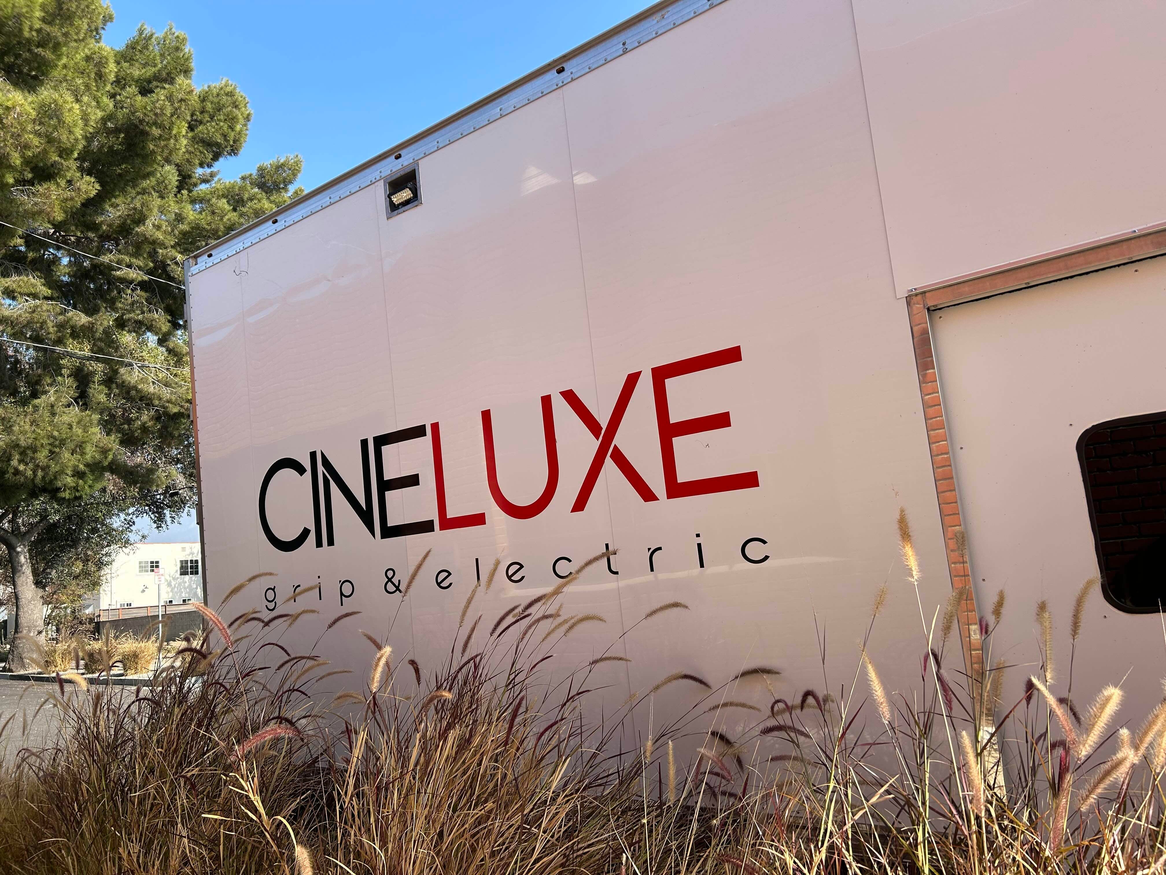  Big Decals for Trucks – Powerful Branding on the Road! 