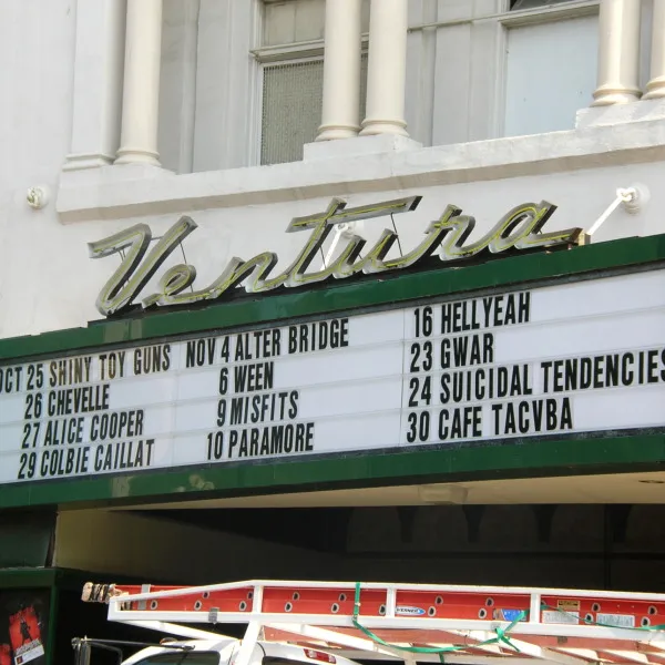 ventura-majestic-theatre-marquee-sign.jpg