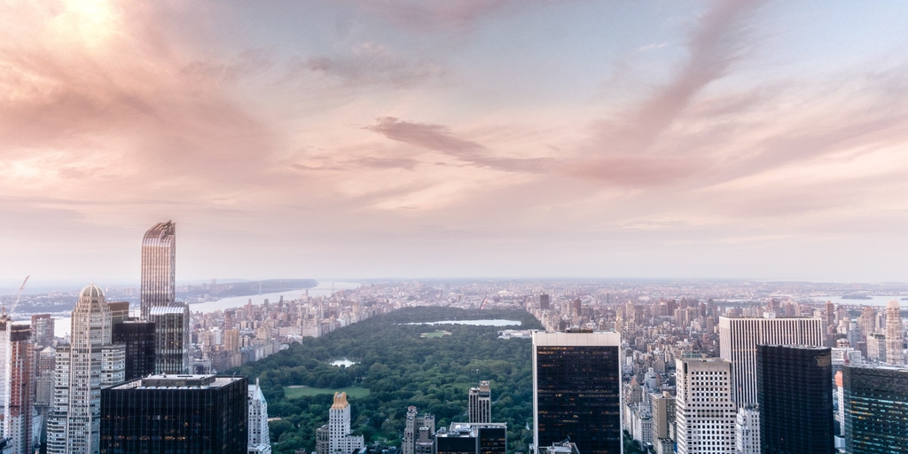 Should You Sell the Commercial Real Estate Property with Your Business?