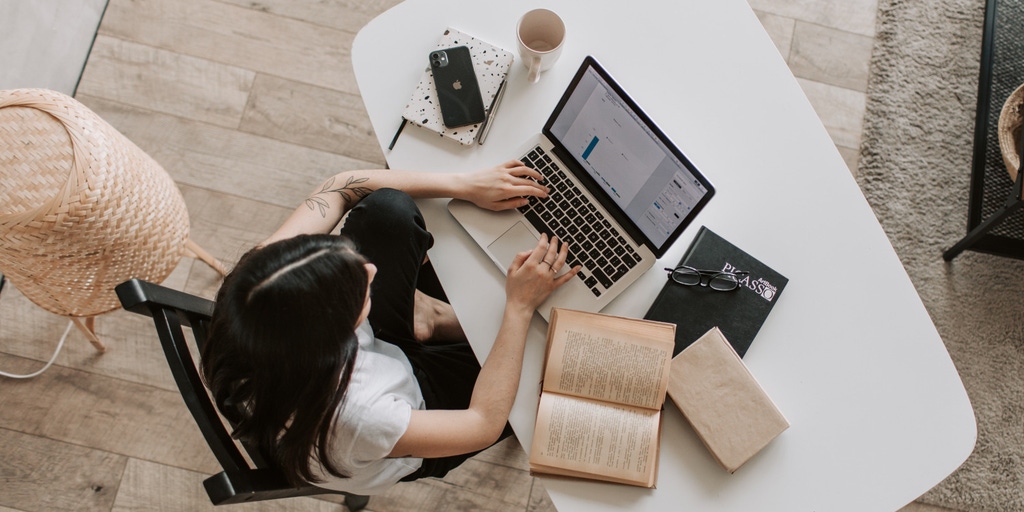 The Fundamentals of Business Selling: A Guide for First-Time Sellers