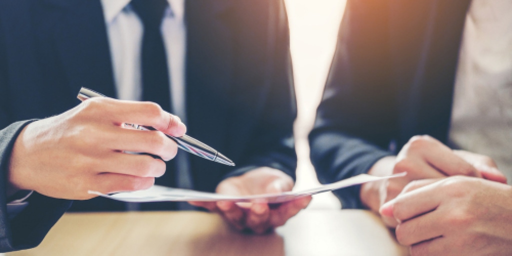 Why Choosing a Business Broker Over a Real Estate Agent is Essential for Selling Your Business