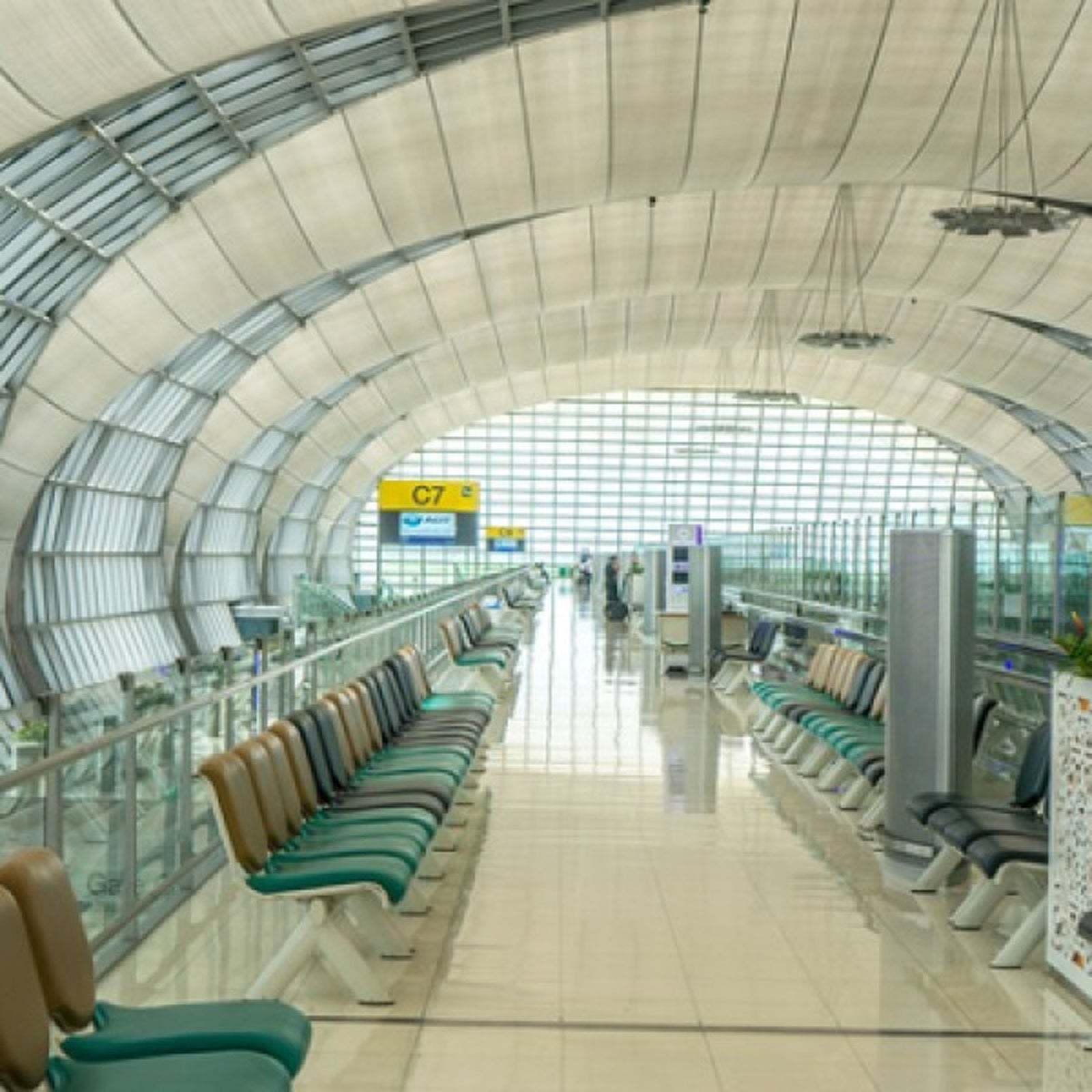 Solutions de communication visuelle pour les aéroports