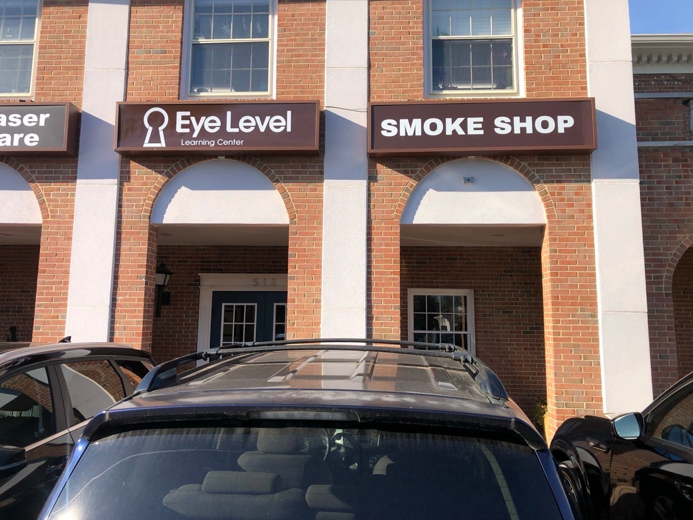 Elevating Trippy Smoke Shop in Vienna with a Budget-Friendly Sign Solution