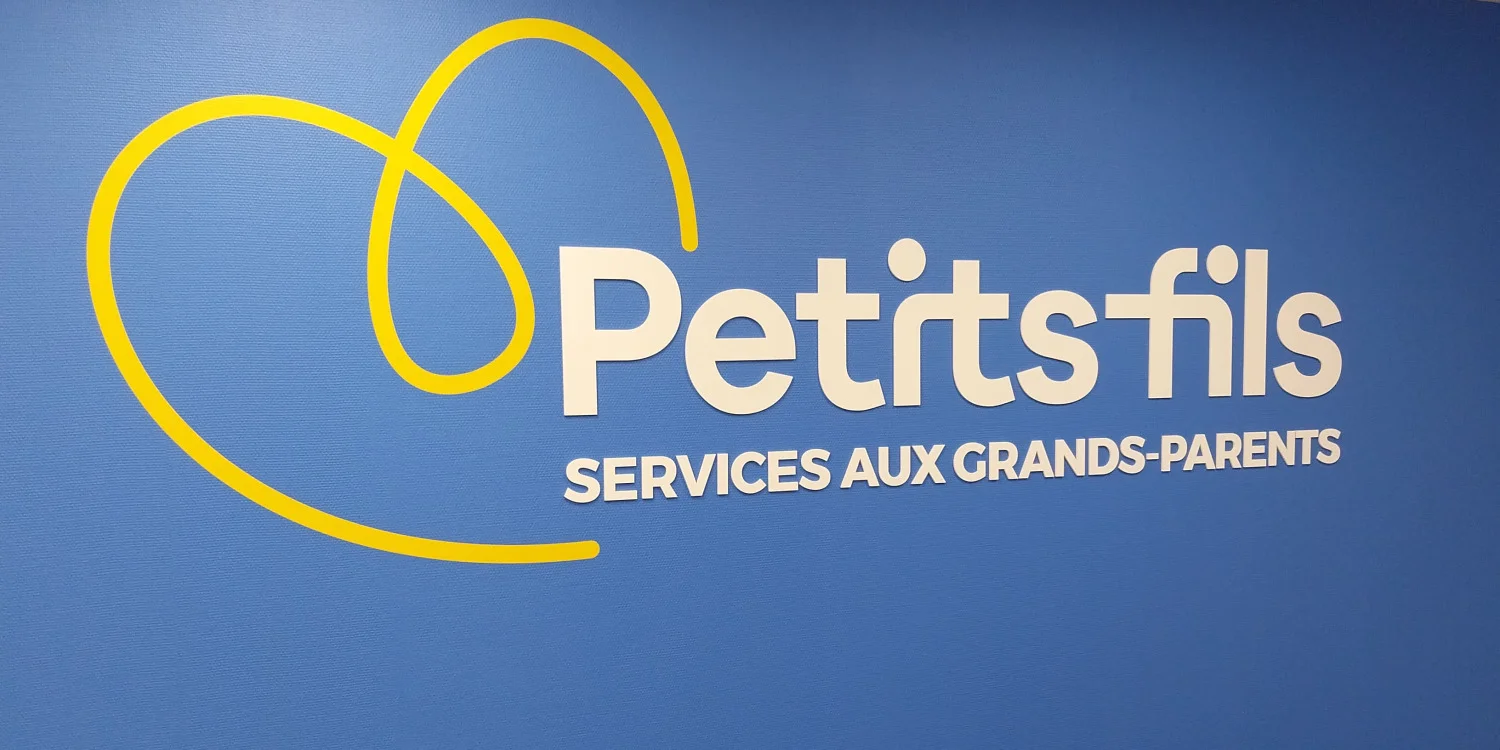 Lettres découpées