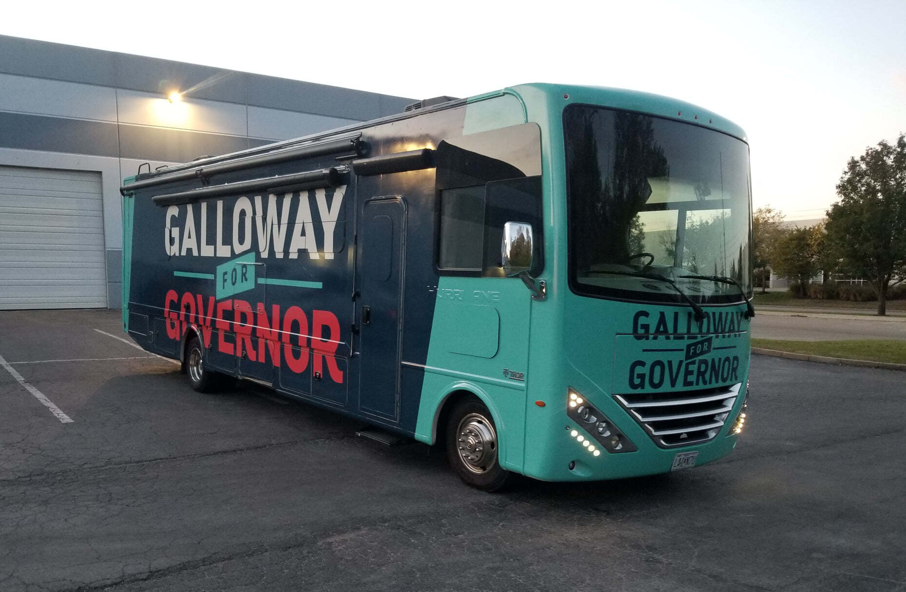 VEHICLE GRAPHICS