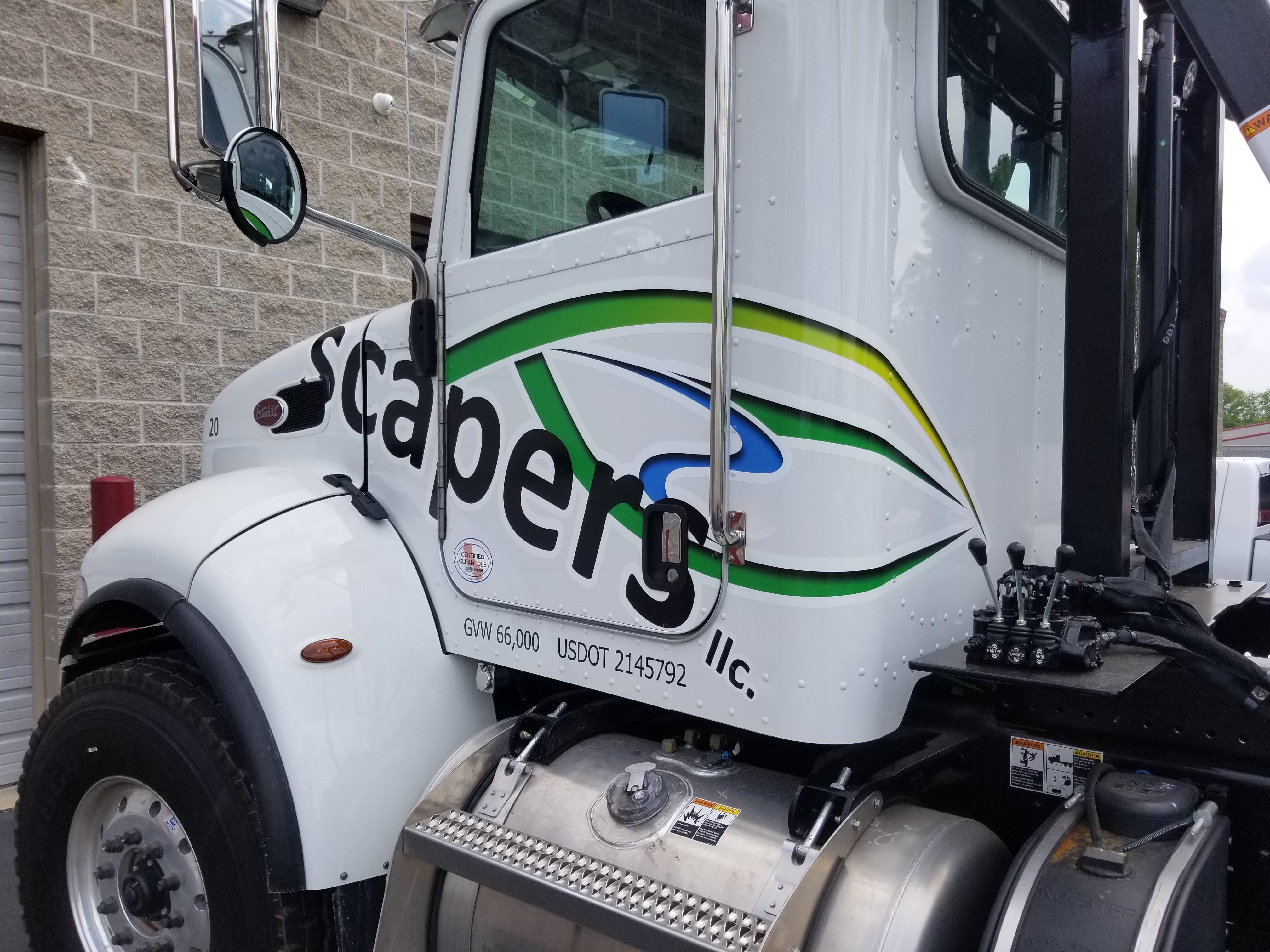 VEHICLE GRAPHICS