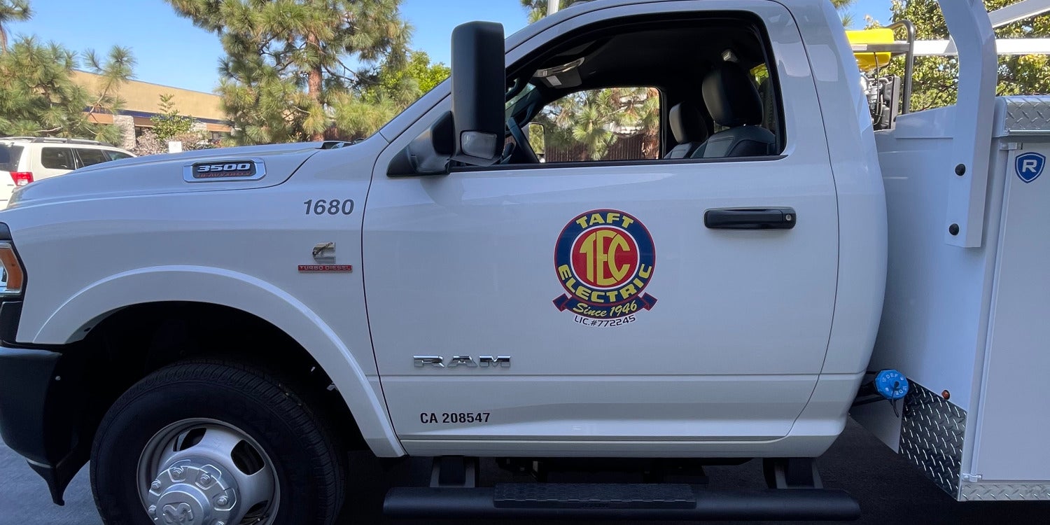 Vinyl Vehicle Lettering