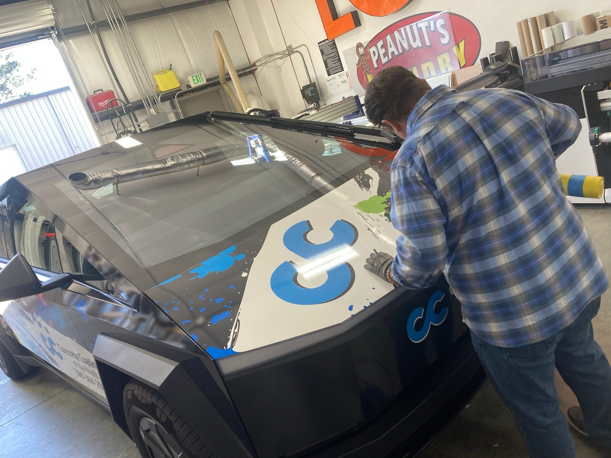 Custom Vehicle Graphics
