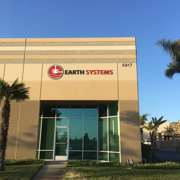 Earth-Systems-Dimensional-Lettering-Building-Sign-Signarama.jpg