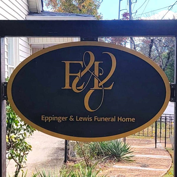 Post and Panel Signs to Guide Customers