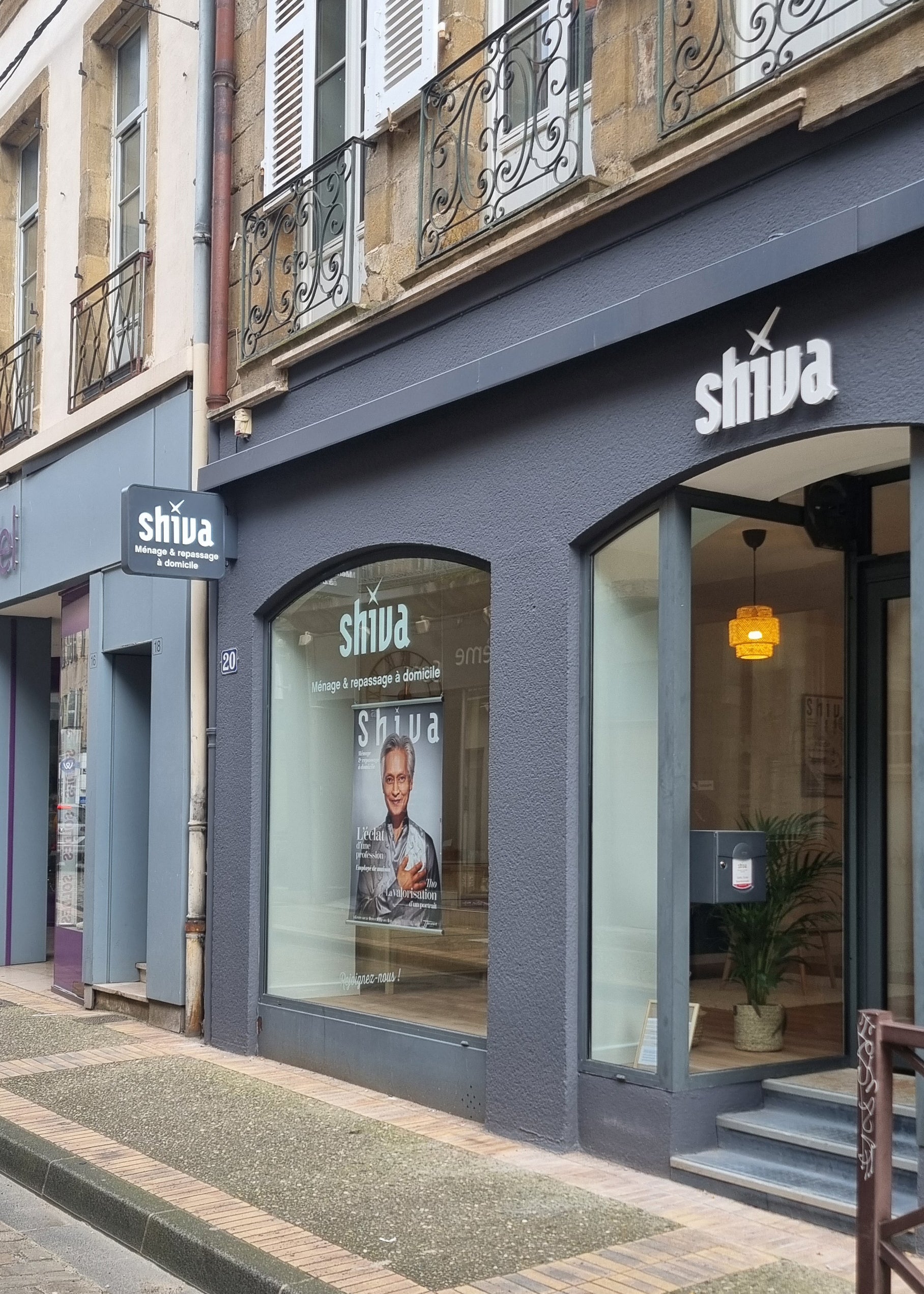 Nouvelle vitrine à Moulins !