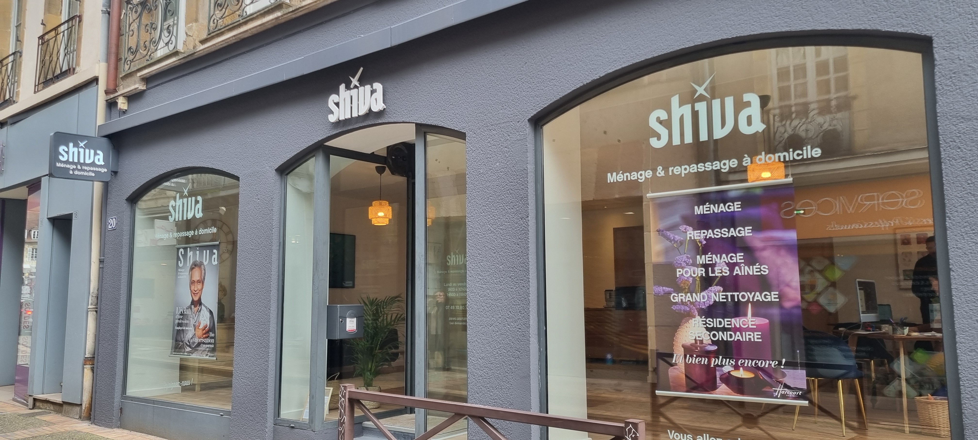 Nouvelle vitrine à Moulins !