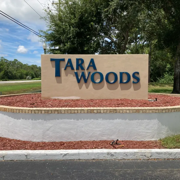 Tara Woods Sign