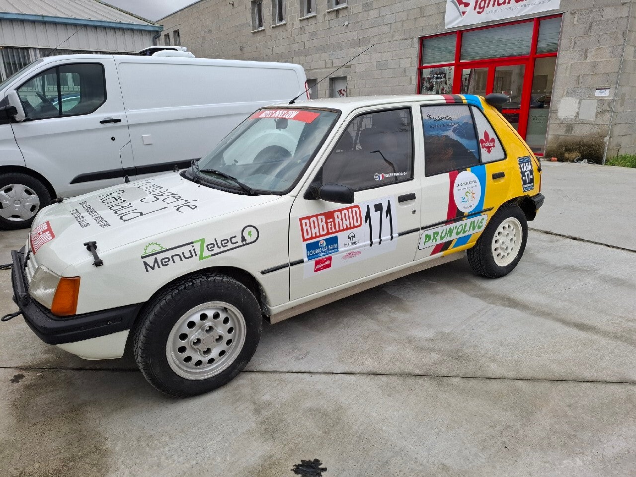 Flocage véhicule pour le Bab el Raid 2025
