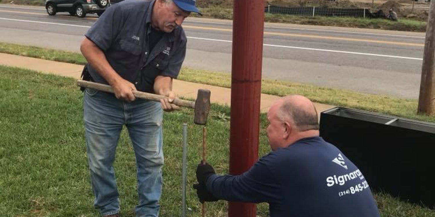 Sign Maintenance