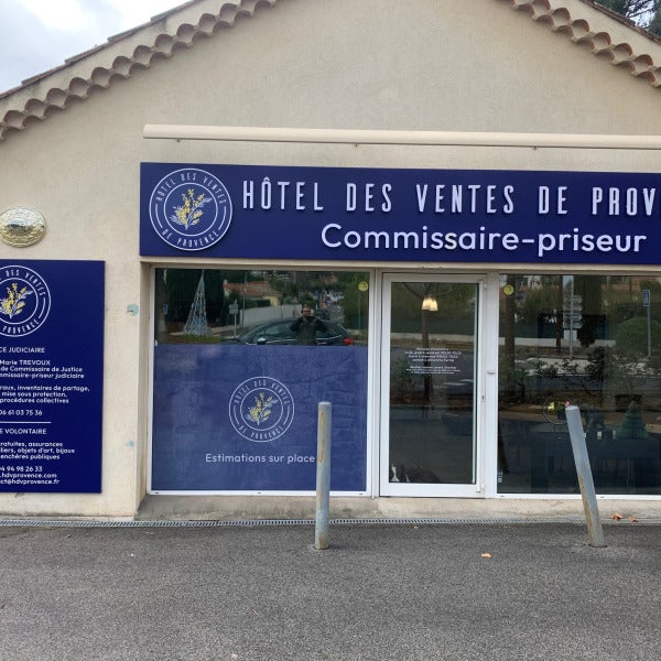 Enseigne et panneaux