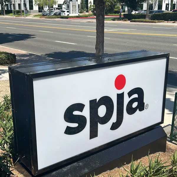 SPJA Monument Lightbox