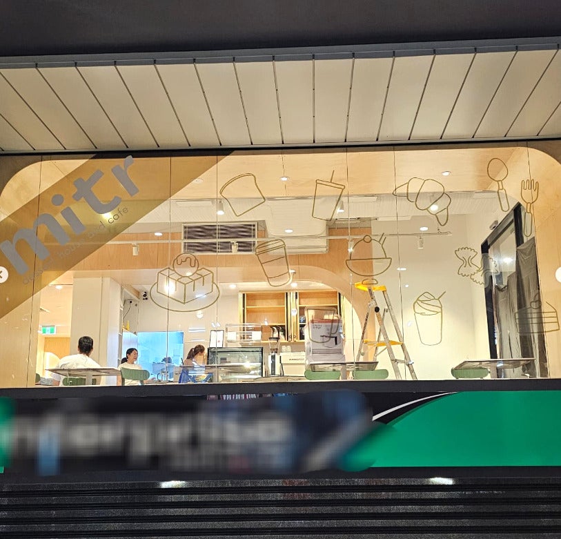 3D Illuminated Letters, Acrylic Lettering, Window Decals and ACP panel