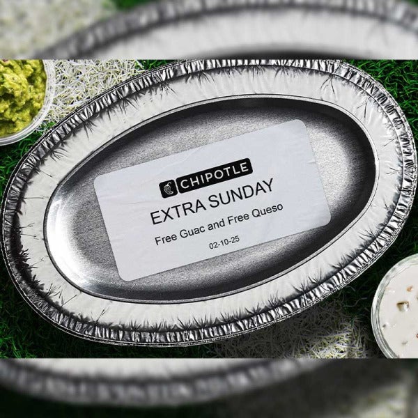 Chipotle Mexican Grill's "Extra Sunday": Free Guac and Queso Blanco for Football Fans Chipotle Mexican Grill's "Extra Sunday": Free Guac and Queso Blanco for Football Fans