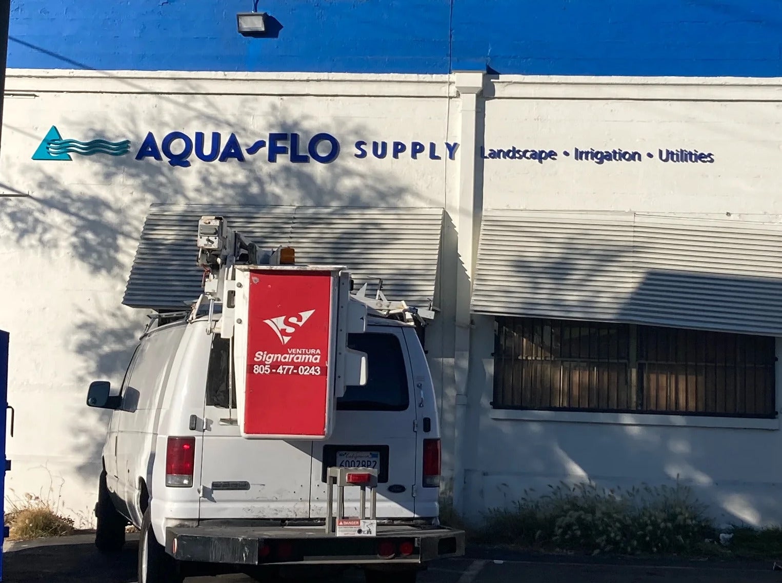 Building & Commercial Signs