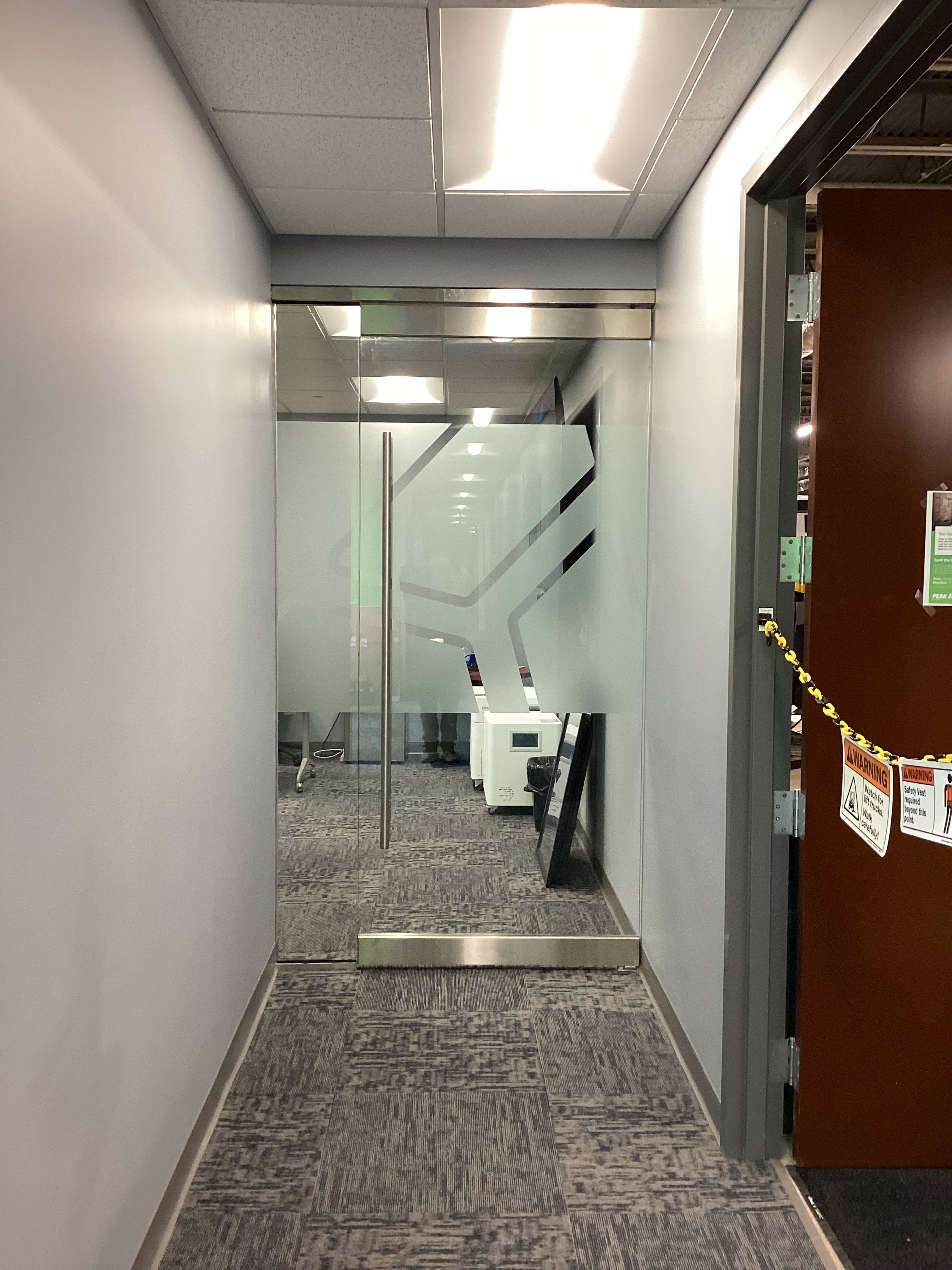 Window Frosting Privacy Glass - Peak Scientific (Westford, MA)