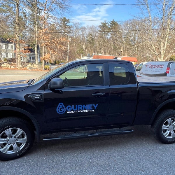 fleet graphics lettering logo vehicle