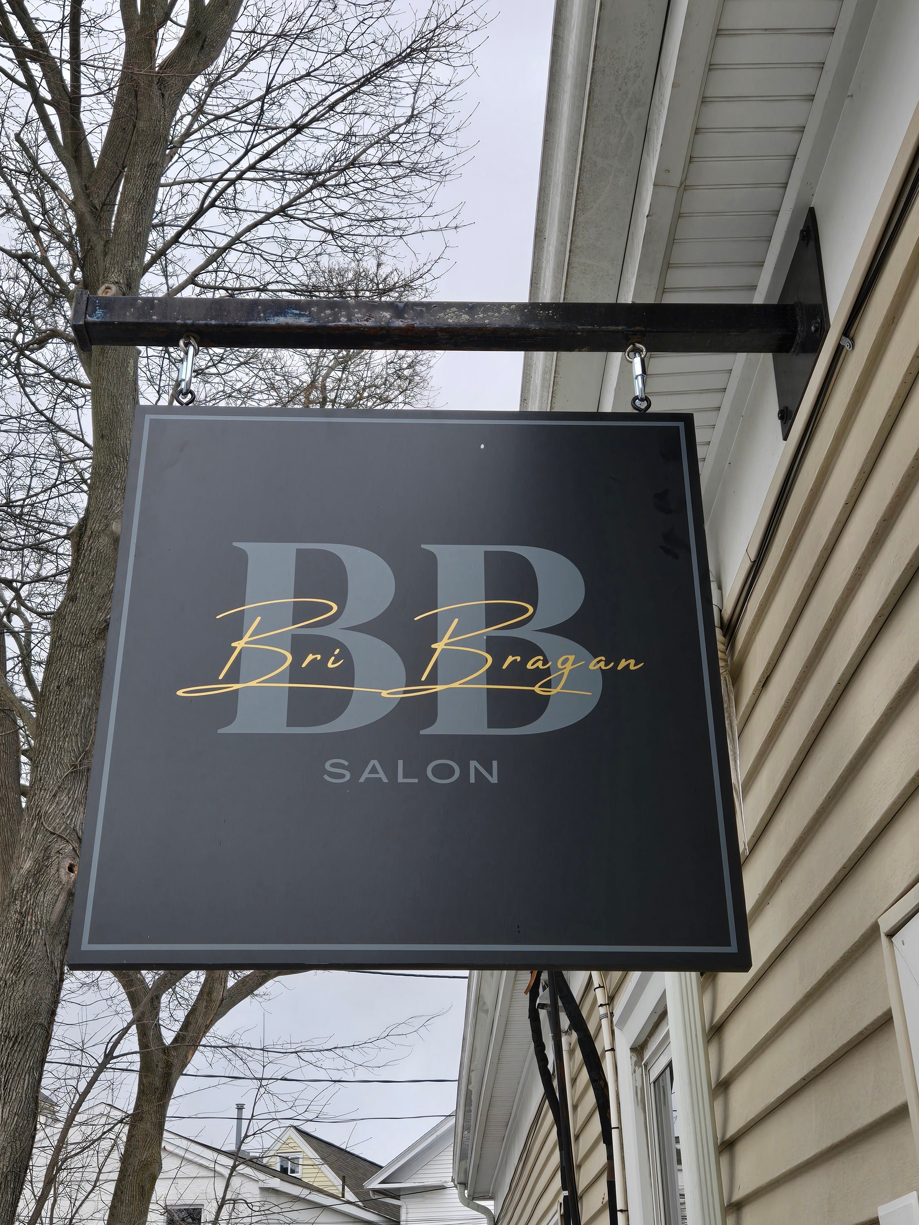 A sophisticated look for the Bri Bragan Salon