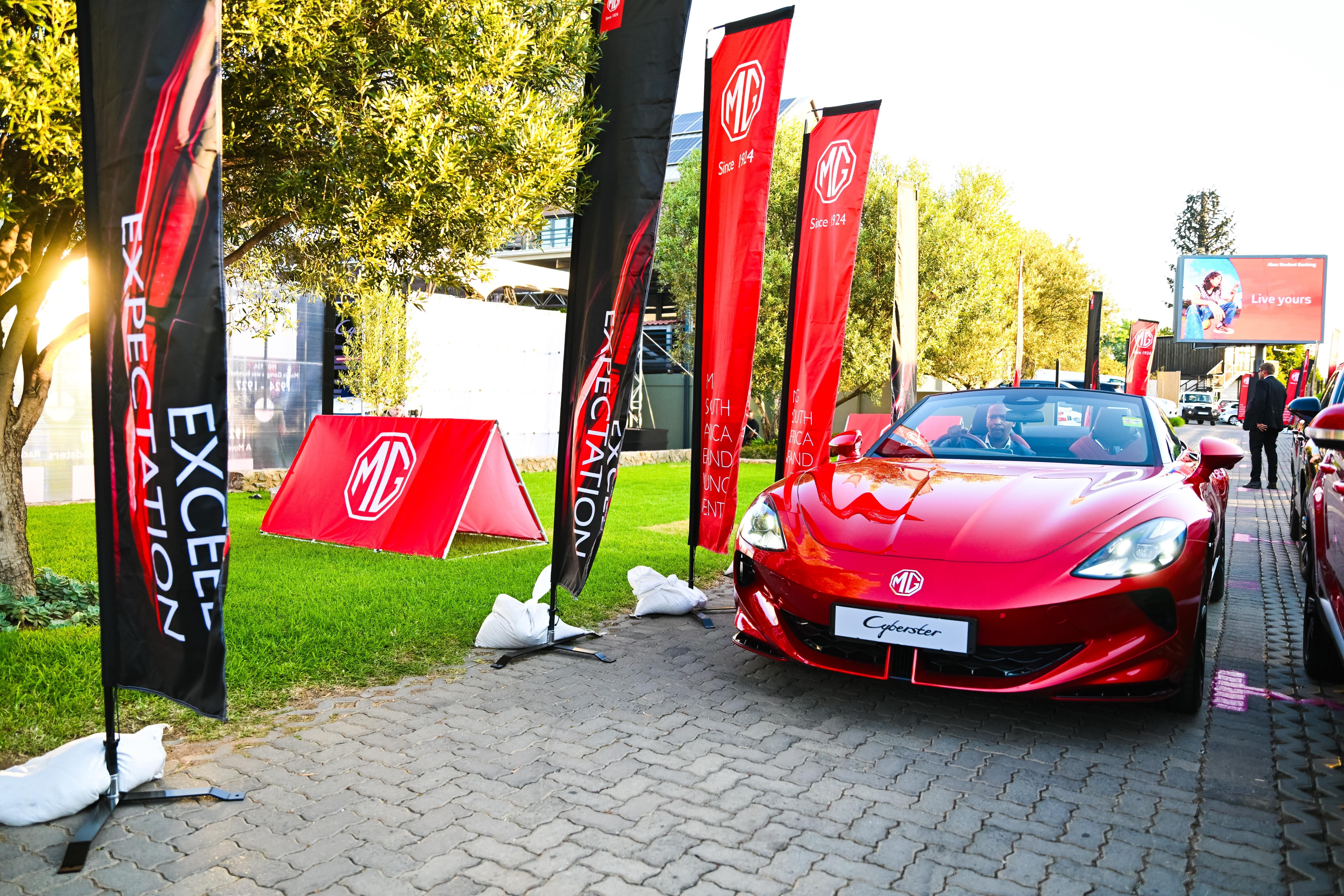 MG’s Launch with Signarama