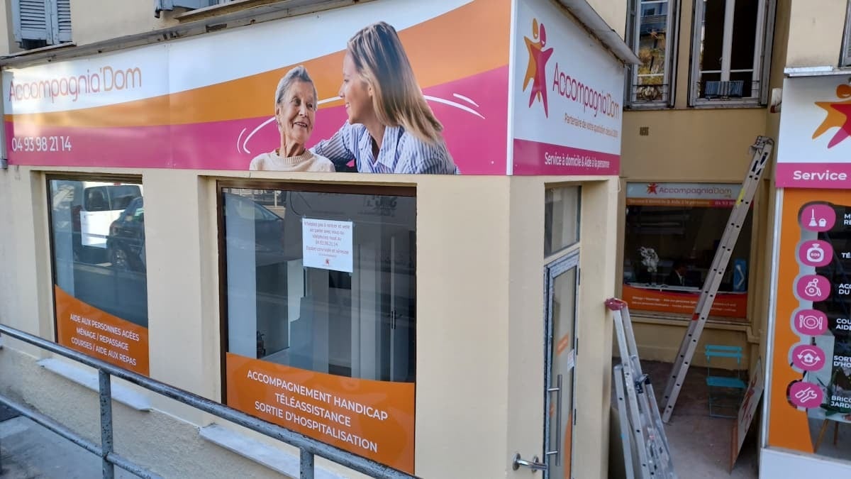 Signarama Saint Laurent du Var : votre partenaire pour les enseignes et vitrophanie
