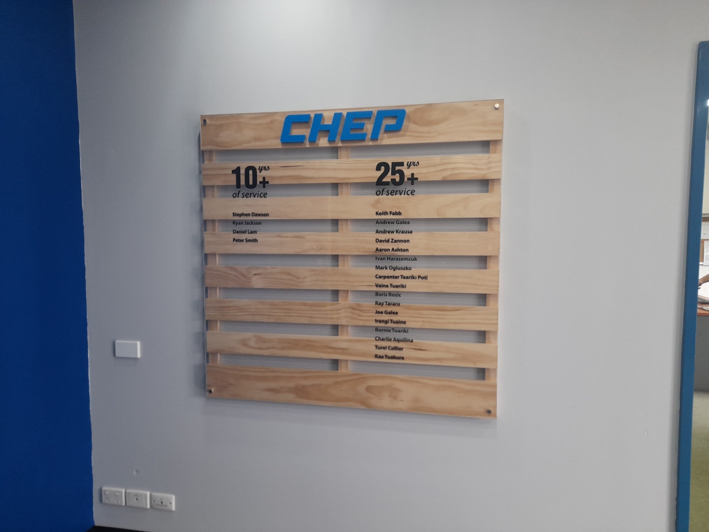 Signage Tailored To Your Brand!