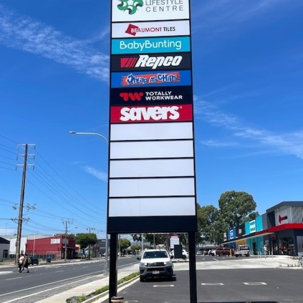 2 Double Sided Pylons for Bella Build and Design at the Richmond Lifestyle Centre