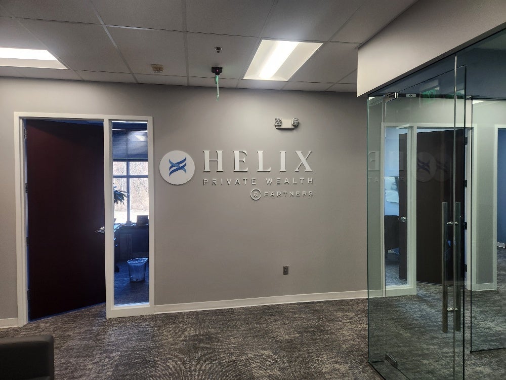Dimensional Flat Cut Aluminum & Frosted Glass Striping