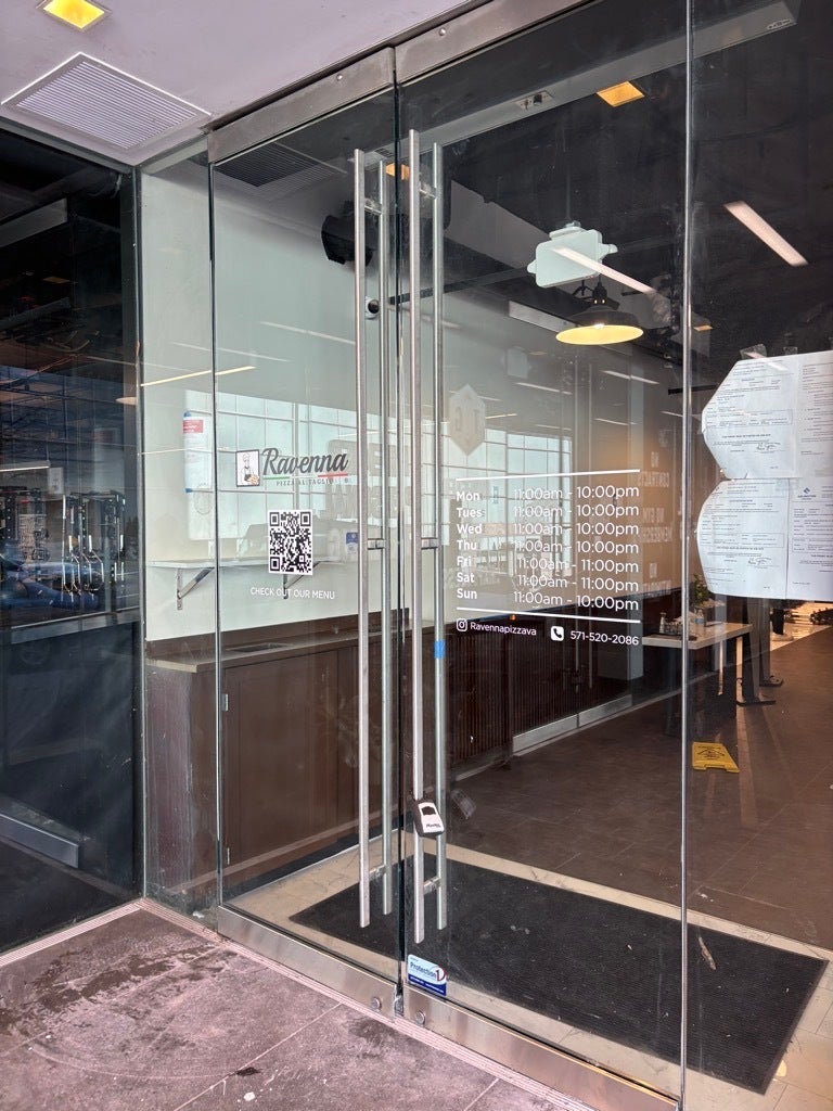 Signarama Tysons Corner Helps Ravena Pizza Shine with New Signage in Arlington
